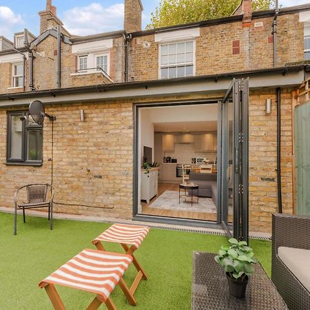 Three-Bedroom Bliss In London Town Extérieur photo