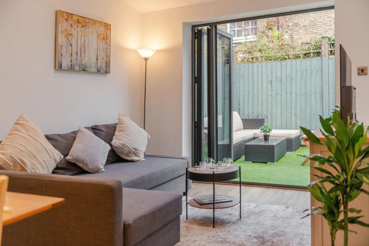 Three-Bedroom Bliss In London Town Extérieur photo